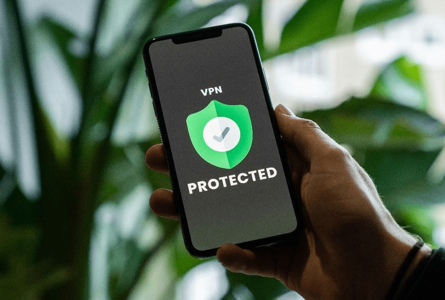 smartphone screen showing VPN protected connection symbol